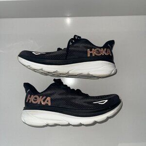 HOKA WOMEN'S CLIFTON 9 RUNNING SHOE BLACK/ROSE GOLD